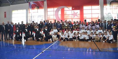 19 Mayıs Atatürk'ü Anma, Gençlik ve Spor Bayramı Bulanık'ta Coşkuyla Kutlandı