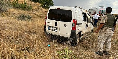 Kızılağaç Kulp Yolunda Trafik Kazası: İki Kişi Yaralandı