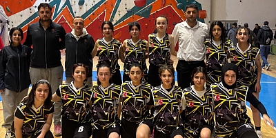 Korkmaz Spor Kulübü U-16 Kız Takımı Bölge Şampiyonluğu İçin Sahada!