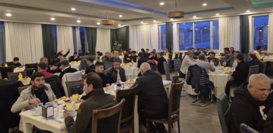 Hotel Diyar Paris’te Ramazan Buluşması
