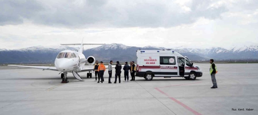 2 Günlük Bebek Ambulans Uçakla Ankara’ya Sevk Edildi