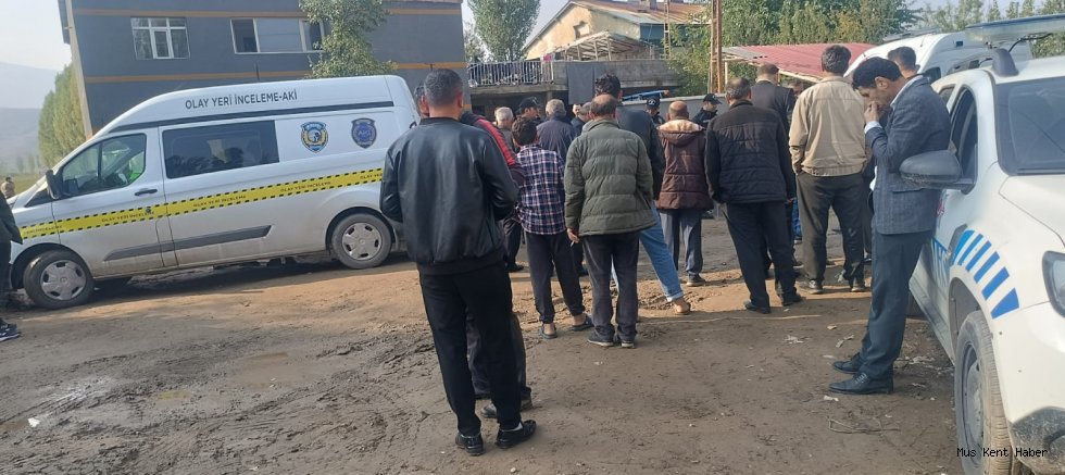 Hasköy’de toprak kavgası kanlı bitti: 2 ölü, 3 yaralı