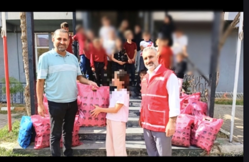Kızılay’dan Köylerdeki Öğrencilere Kış Desteği