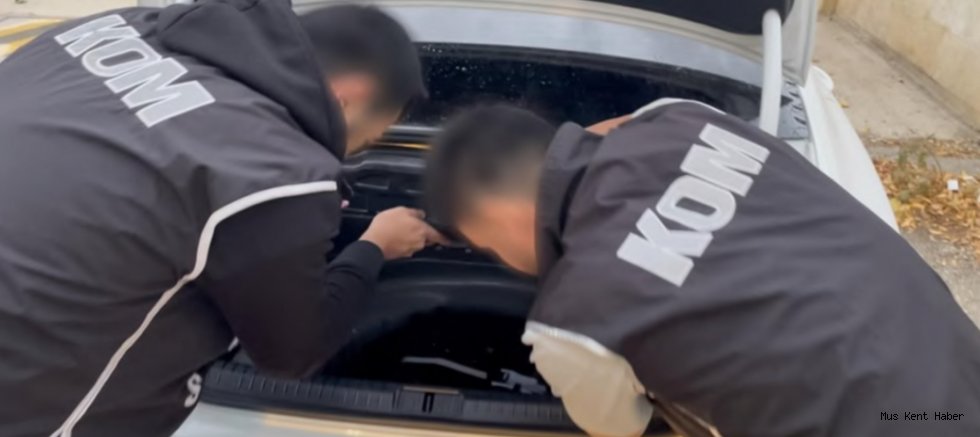 Muş’ta 218 Gümrük Kaçağı Cep Telefonu Ele Geçirildi