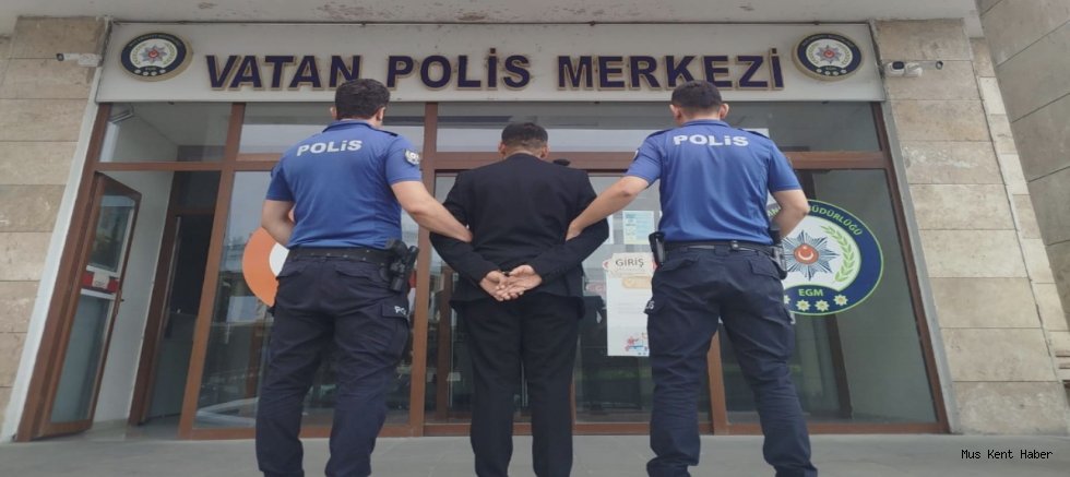 Muş’ta 6 Yıl 5 Ay Kesinleşmiş Hapis Cezası Bulunan Şahıs Yakalandı