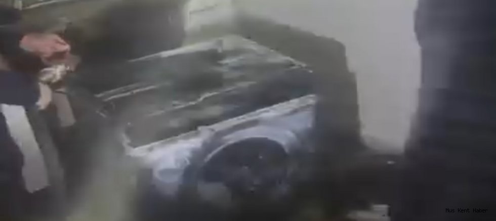 Muş’ta Bir Evde Yangın Çıktı