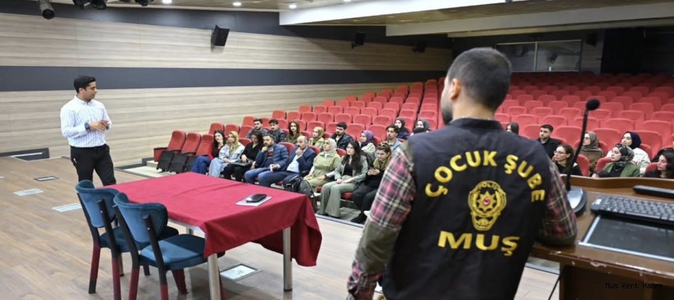 Muş’ta Geleceğin Rehber Öğretmenlerine “Çocuk Odaklı Adli Süreç” Eğitimi