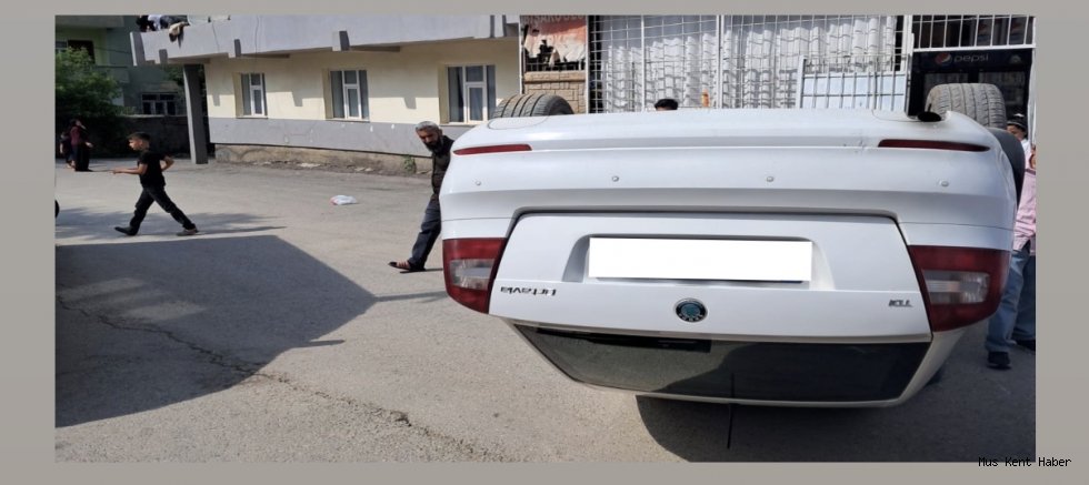 Muş’ta Otomobil Takla Attı: 2 Kişi Hafif Yaraland