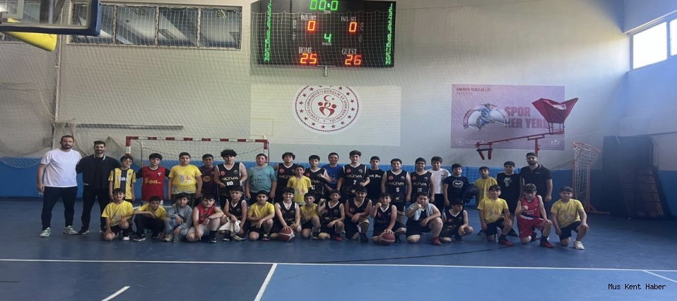 Muşlu Minik Basketbolcular Tatvan’dan Galibiyetle Döndü
