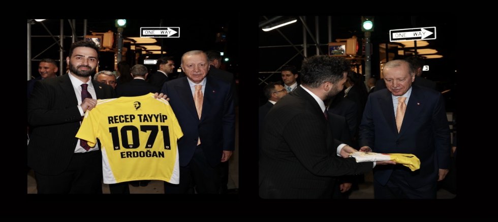     Muşspor’un 1071 Numaralı Forması Erdoğan’a Takdim Edildi