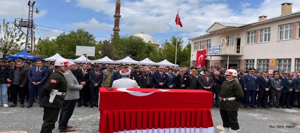 Şehit Uzman Çavuş Mesut Karadağ Muş’ta Son Yolculuğuna Uğurlandı
