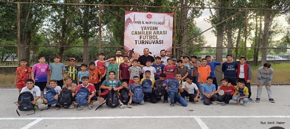 Yaygın’da Camiler Arası Futbol Turnuvası Sona Erdi