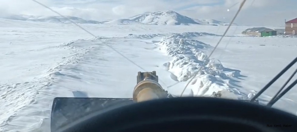 Muş’ta 146 Köy Yolu Kapalı: Ekipler Çalışmalarını Sürdürüyor