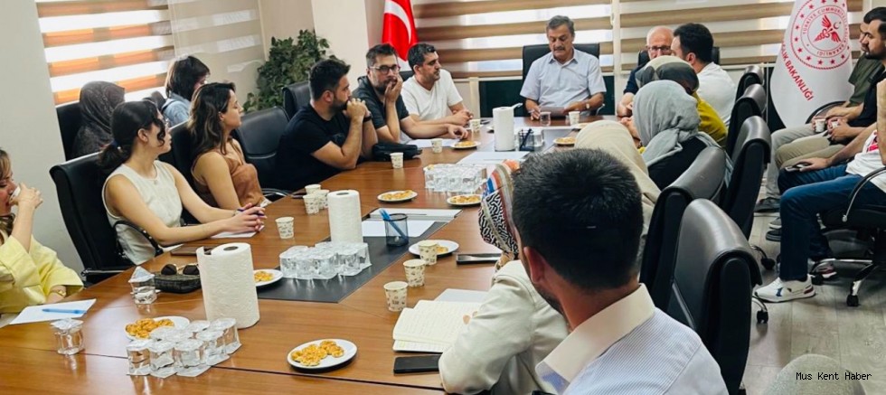 Muş’ta Aile Hekimleri Değerlendirme Toplantısı Gerçekleştirildi