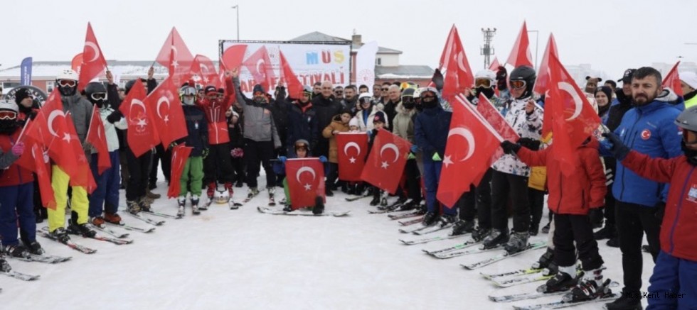 Muş’ta Kar Festivali Yoğun Katılımla Gerçekleşti