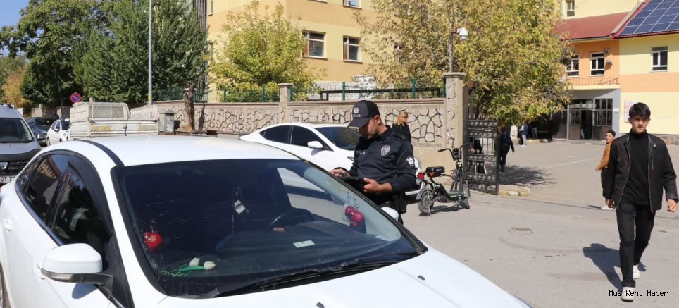 Muş’ta Okul Çevrelerinde Güvenlik Tedbirleri Yıl Boyunca Devam Ediyor