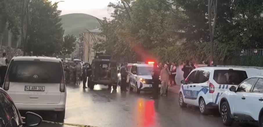 Muş’ta Silahlı Olay: Kardeşini Yaralayan Şahıs Özel Harekat Operasyonuyla Etkisiz Hale Getirildi