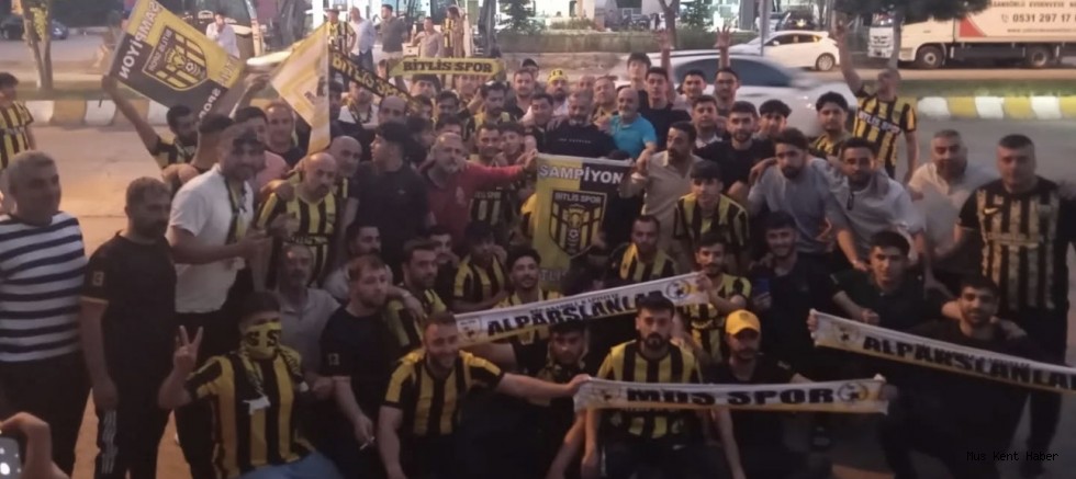 Muşspor Taraftarlarından Bitlisspor’a Şampiyonluk Coşkusu