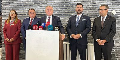 Bakan Osman Aşkın Bak: “Türkiye Yüzyılı’nın Mimarı Gençlerdir”