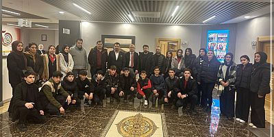 BAŞKAN KOÇ, ÖĞRENCİLERİ AĞIRLADI