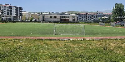 Bulanık Futbol Sahası Yenileniyor