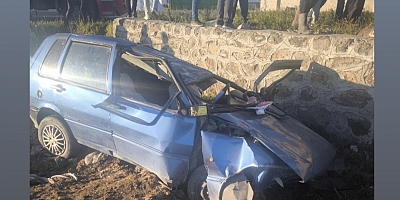 Bulanık Yolunda Kaza: 2 Yaralı
