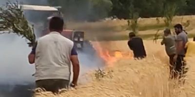 Elektrik Direğinden Çıkan Yangın Korkuttu