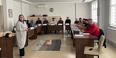 “Her Evde Bir İlk Yardımcı” Projesi Kapsamında Eğitimler Devam Ediyor