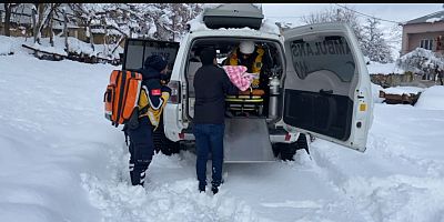 Kar ve Soğuk Dinlemediler: Sağlık Ekipleri 6 Aylık Bebek İçin Seferber Oldu