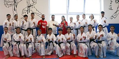 Müdür Taşdemir Turnuvaya Katılan sporcuları ziyaret etti