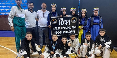 Muş 1071 Halk Oyunları Spor Kulübü Minikler Kategorisinde 1. Oldu!