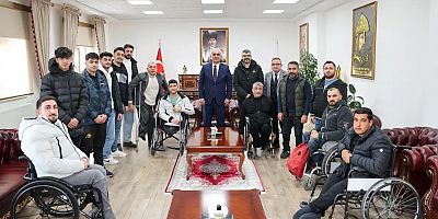 Muş Bedensel Engelliler Basketbol Takımından Vali Avni Çakır’a Ziyaret