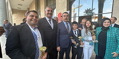 MUŞ MEVLANA İMAM HATİP ORTAOKULU TÜRKİYE BİRİNCİSİ OLDU