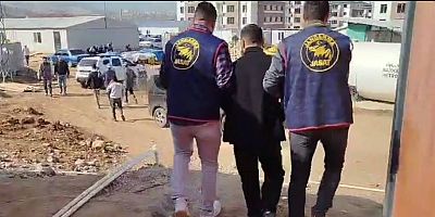 Muş’ta aranan hükümlü inşaatta yakalandı