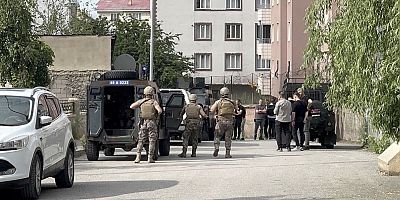 Muş’ta bir haftada yoğun operasyon: 60 kilo skunk ele geçirildi, çok sayıda aranan şahıs yakalandı
