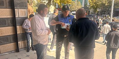 Muş’ta Dolandırıcılık Olaylarına Karşı Polis Broşür Dağıttı