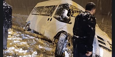 Muş’ta Kar Yağışı Kazaya Neden Oluyordu