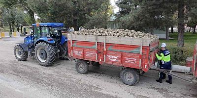 Muş’ta Tarım Araçlarına Trafik Denetimi: Römorklara Reflektör Takıldı