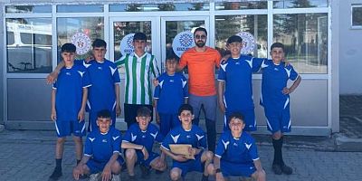 Muş'tan Taşoluk İmam Hatip Ortaokulu Futsal Takımı Türkiye Şampiyonası'nda