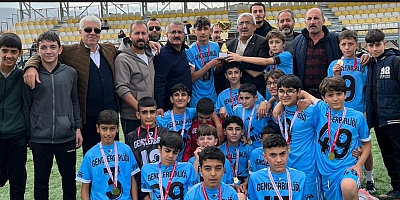 Muş U-14 Şampiyonu Muş Gençlerbirliği Oldu