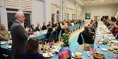 Vali Çakır şehit aileleri ve emniyet teşkilatı ile iftar programında buluştu